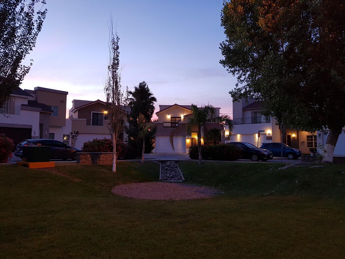 Residencia A 100 Mts Del Consulado Villa Сиудад Хуарес Екстериор снимка